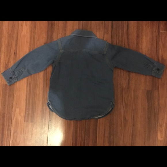 Gap Toddler Boy Soft Denim Shirt - Picture 2 of 3
